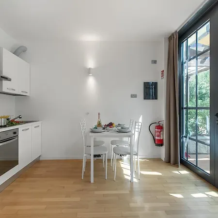Mediterranea شقة